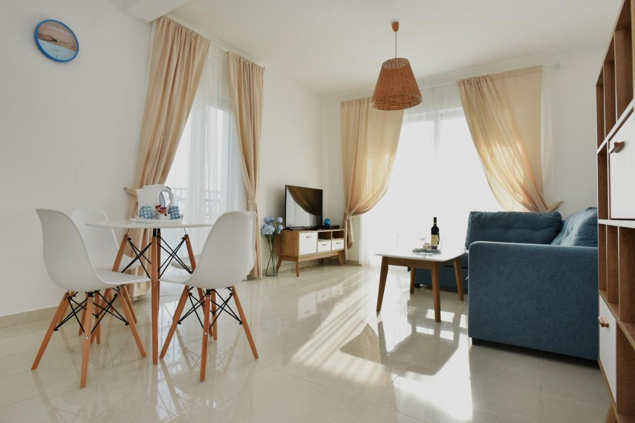 Villa Julia Baošići Buitenkant foto