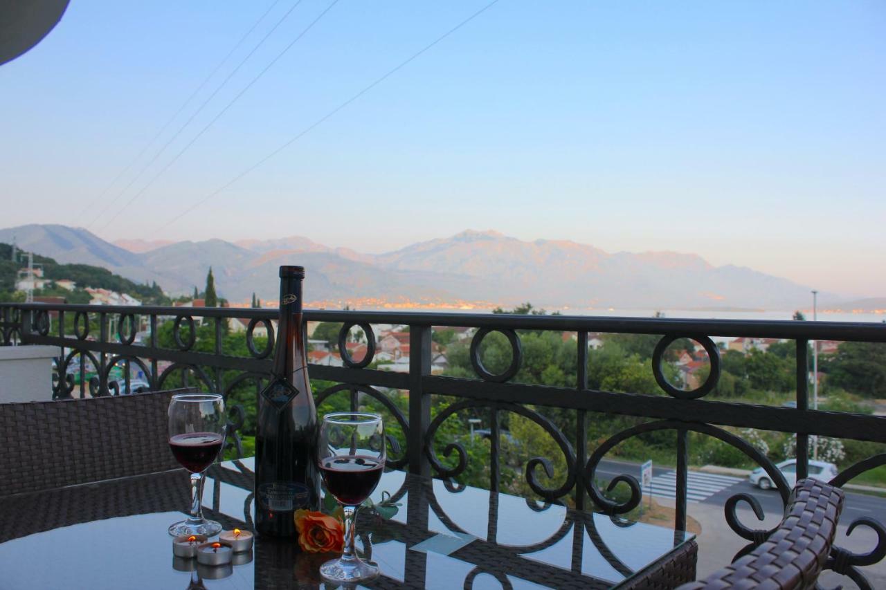 Villa Julia Baošići Buitenkant foto